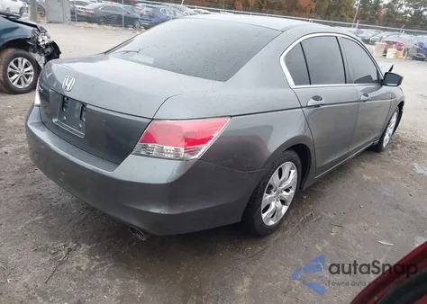 2010 Honda Accord 2.4 Ex z USA, uszkodzony, nr VIN 1HGCP2F70AA114635